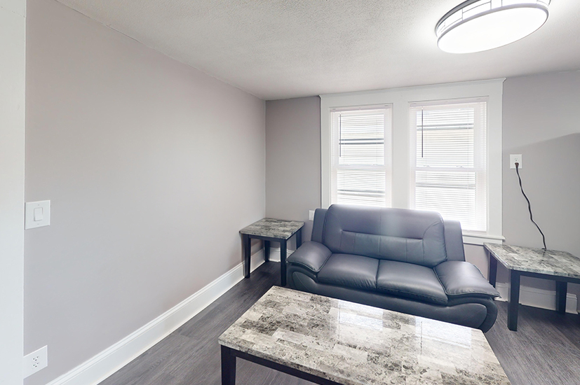 Apartment 4